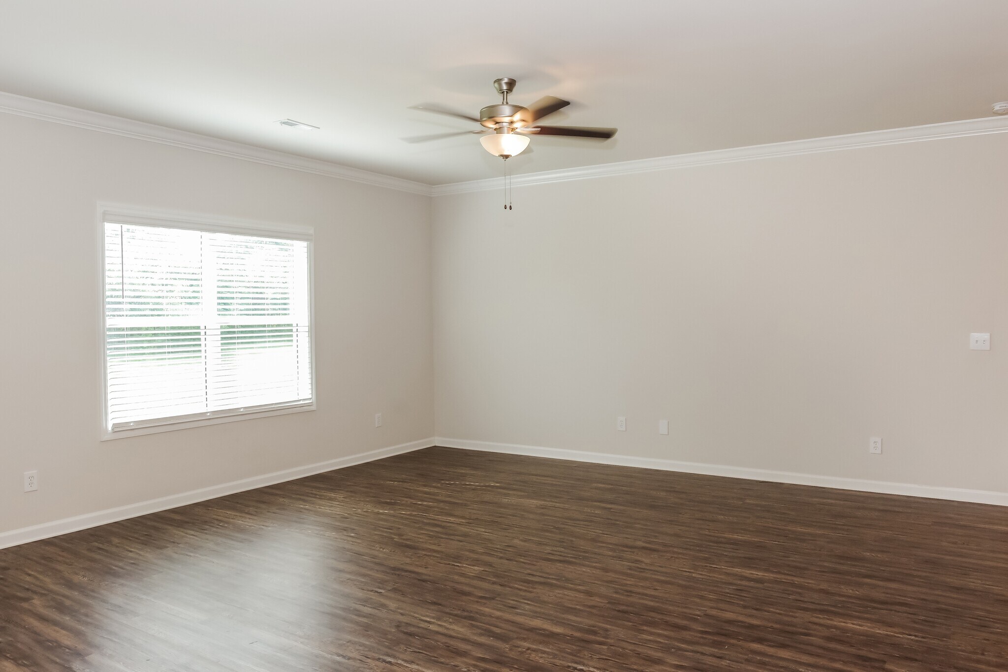 Building Photo - 12877 Tallulah Dr