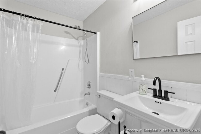 Building Photo - 1716 Valley Ridge Dr