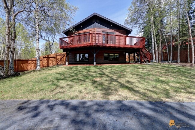 Building Photo - Birch Lane in Eagle River