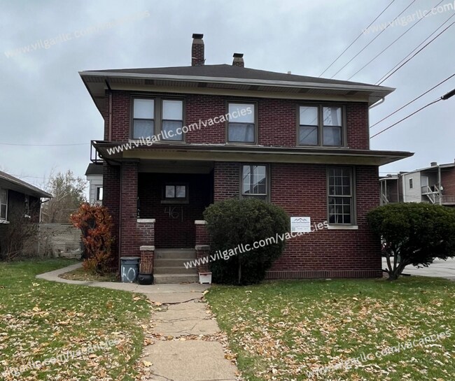 Building Photo - 461 Hayes St