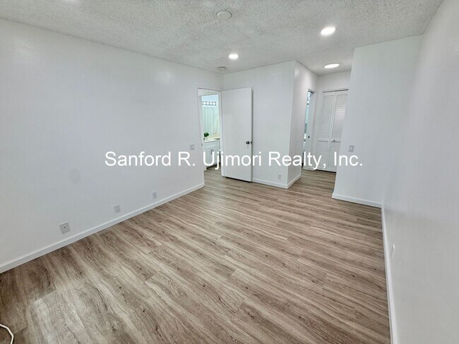 Building Photo - 91-1159 Mikohu Street #35R