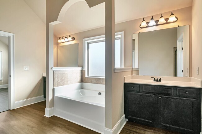 Building Photo - 4276 Constellation Blvd