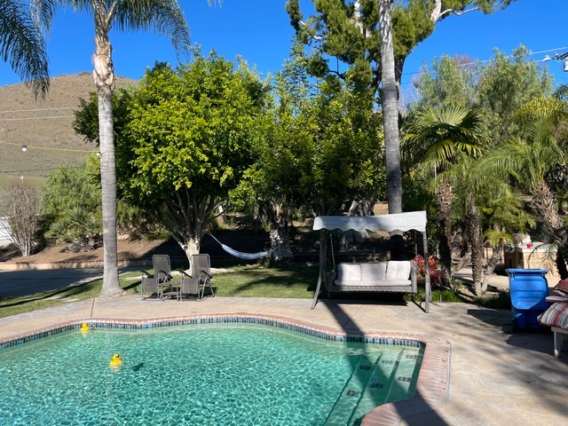Building Photo - 1455 Tierra Rejada Rd
