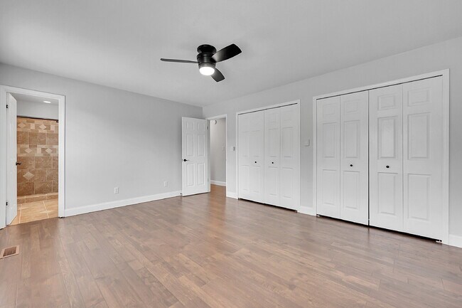 Building Photo - $2,700.00 - 4 Beds, 2 Baths, Single Family...