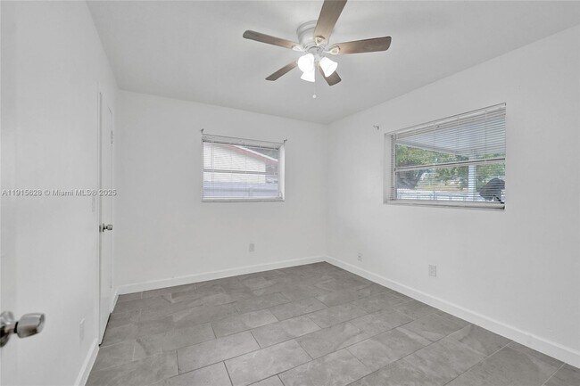 Building Photo - 6283 Sherman St