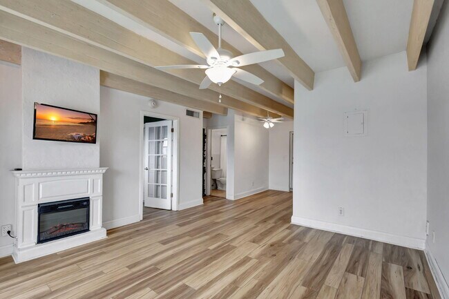 Building Photo - 4500 S Ocean Blvd