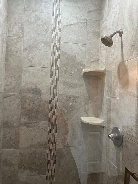 Building Photo - 108 Keamuku Ct