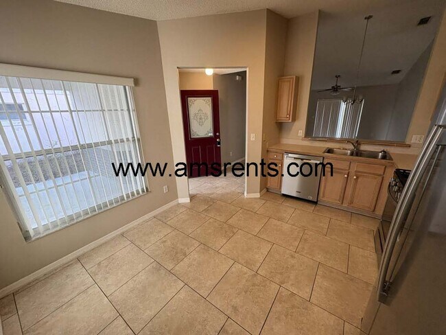 Building Photo - Spacious 3 bedroom House in Indian Ridge Villas