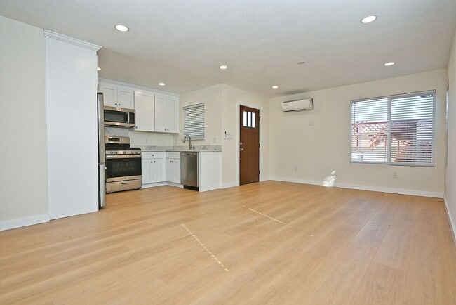 Building Photo - Stunning Brand-New 2BR/2BA Private ADU – Union City