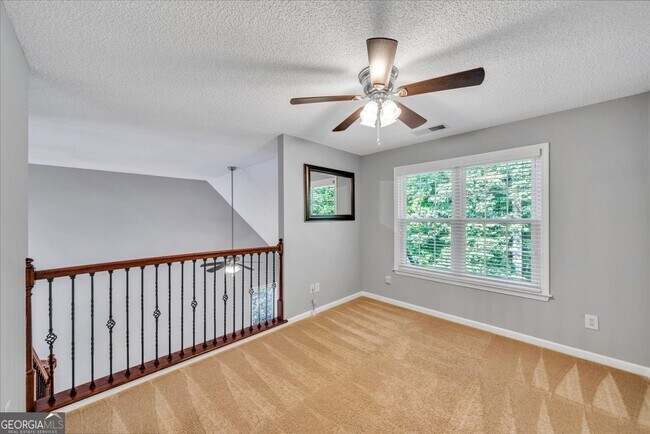 Building Photo - 67 Brightling Ln