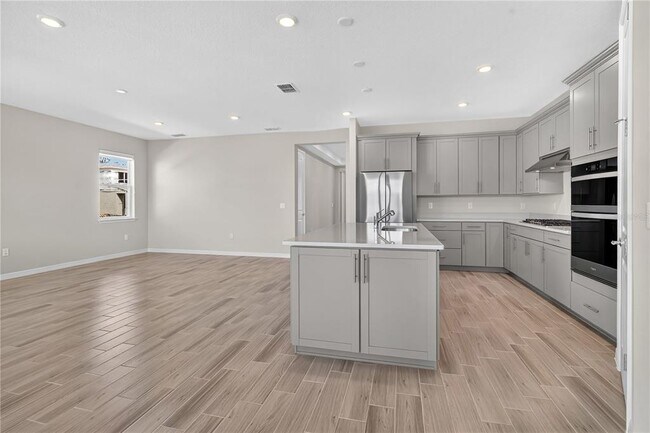 Building Photo - 4723 Frst Hvn Wy