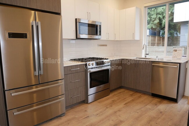 Building Photo - 2444 NW 64th St