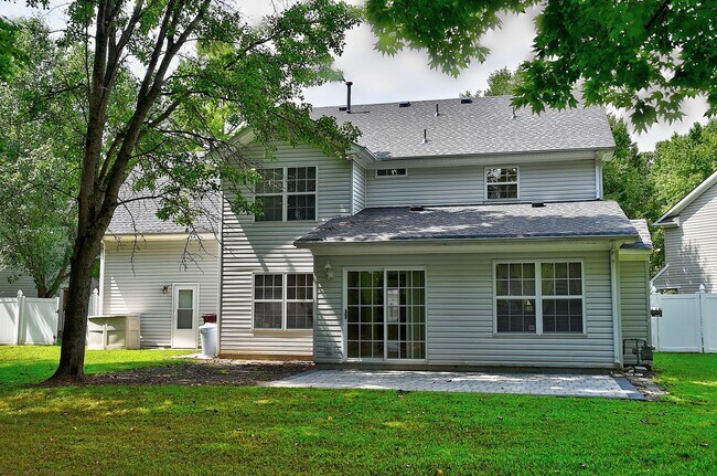 Building Photo - FOR RENT - Chesapeake in Bryant Farms / De...