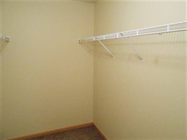 Building Photo - 1560 Mallard Cir E