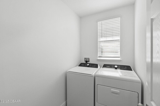 Building Photo - 105 Pitching Wedge Dr