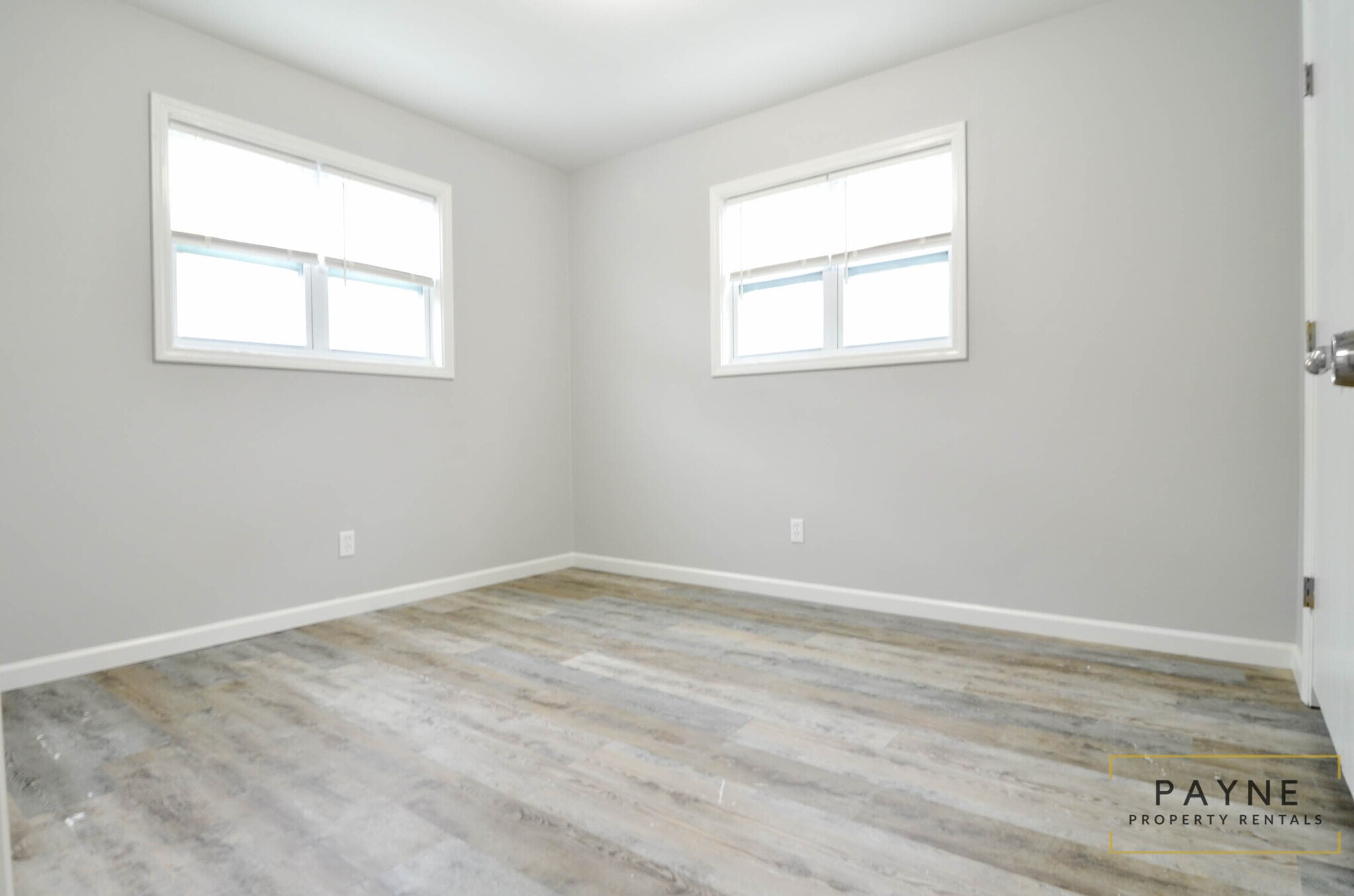 Building Photo - 4333 Rosemont Dr #B