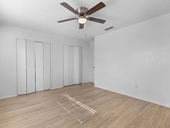 Building Photo - 204 Pebblebrook St