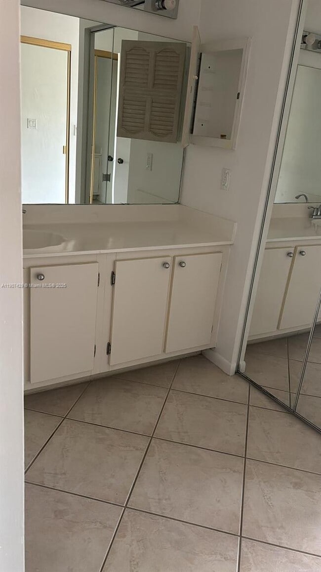 Building Photo - 3 Finsbury Ln