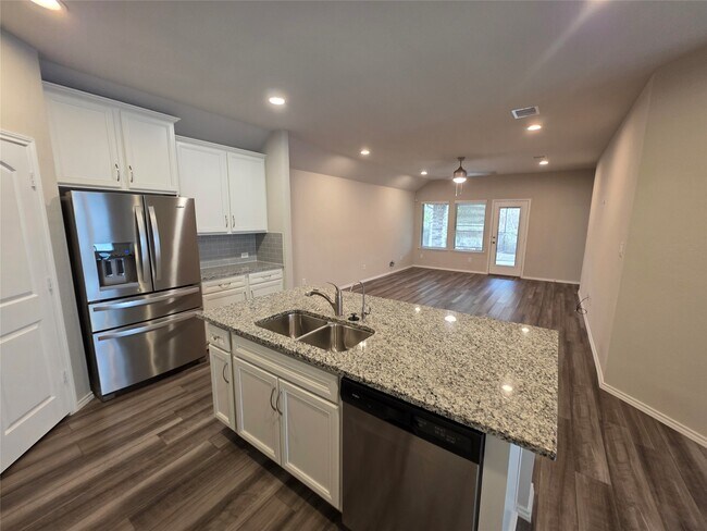 Building Photo - 9257 Inland Leather Ln