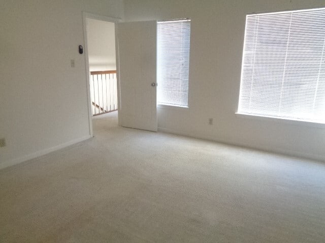 Building Photo - 6317 Westcott St