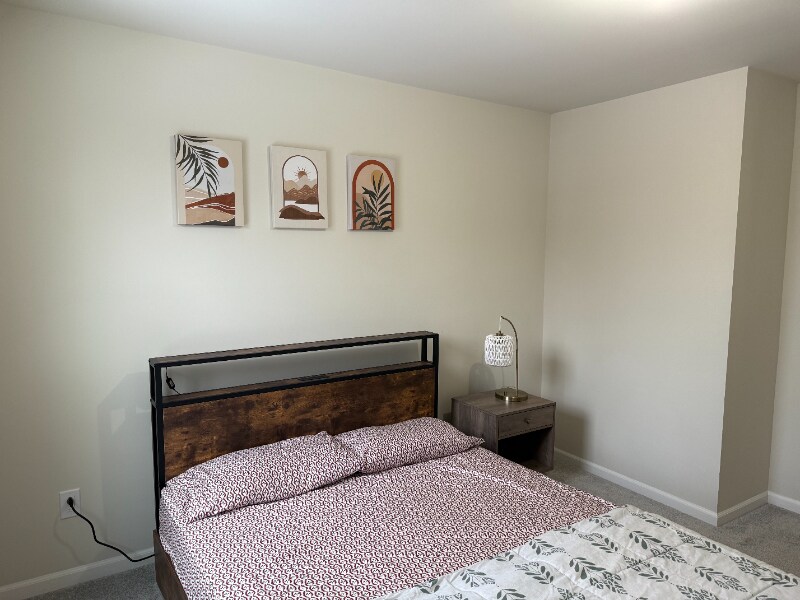 Building Photo - 525 Addison Cir