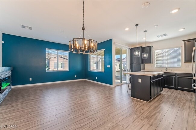 Building Photo - 965 Nevada State Dr