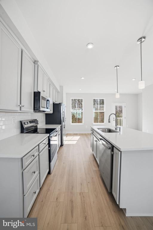 Building Photo - 6920 Braxton Spgs Wy