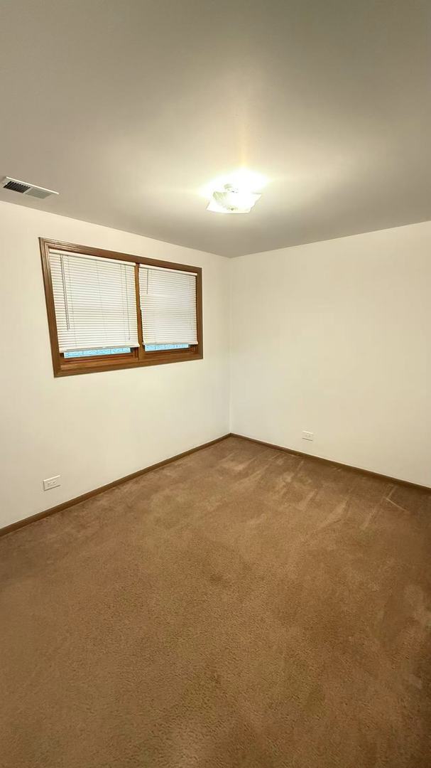 Building Photo - 455 W 37th St