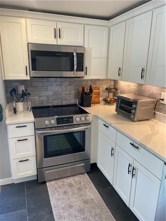 Building Photo - 16 Dudley Ave