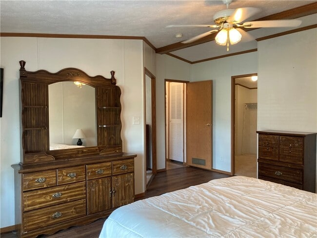 Building Photo - 1447 Rochester St