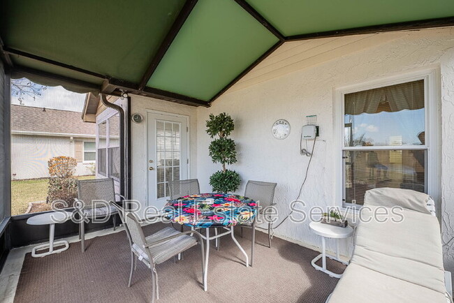 Building Photo - 6042 Seagull Ln