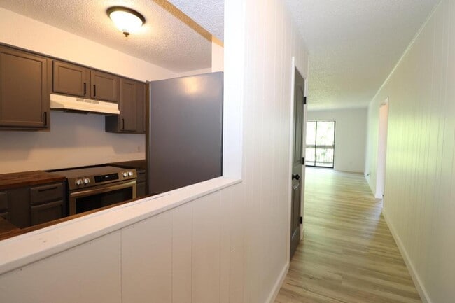 Primary Photo - 116 Fairway Ave