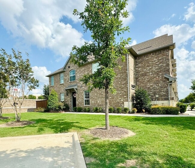 Building Photo - 1036 Switchgrass Ln
