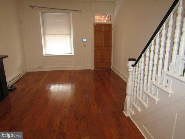 Building Photo - 2522 W Montgomery Ave