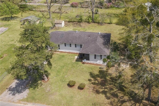 Building Photo - 522 Pine St