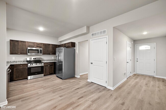 Building Photo - 51412 Marlin Dr