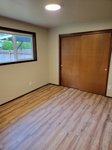 Building Photo - 2504 167th Pl SE