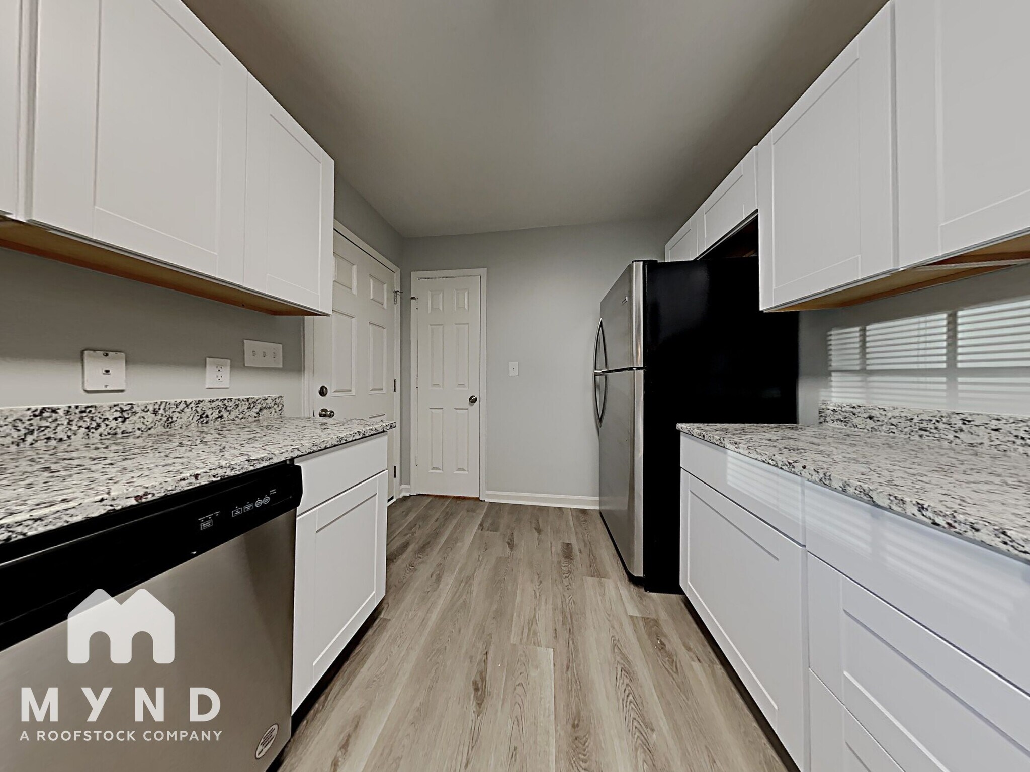 Building Photo - 1334 Reid St