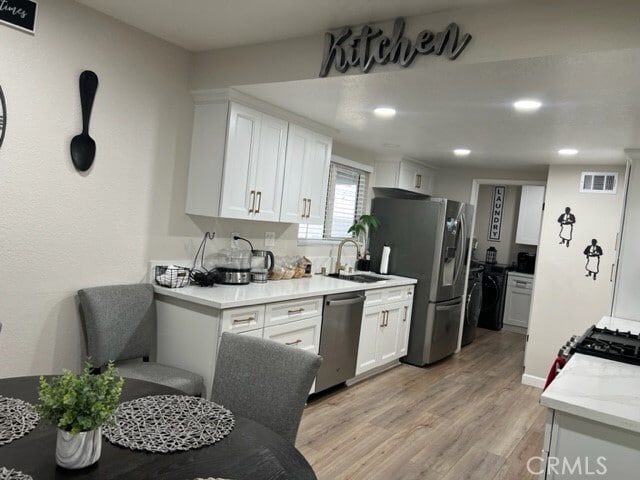 Building Photo - 9827 Estacia Ct