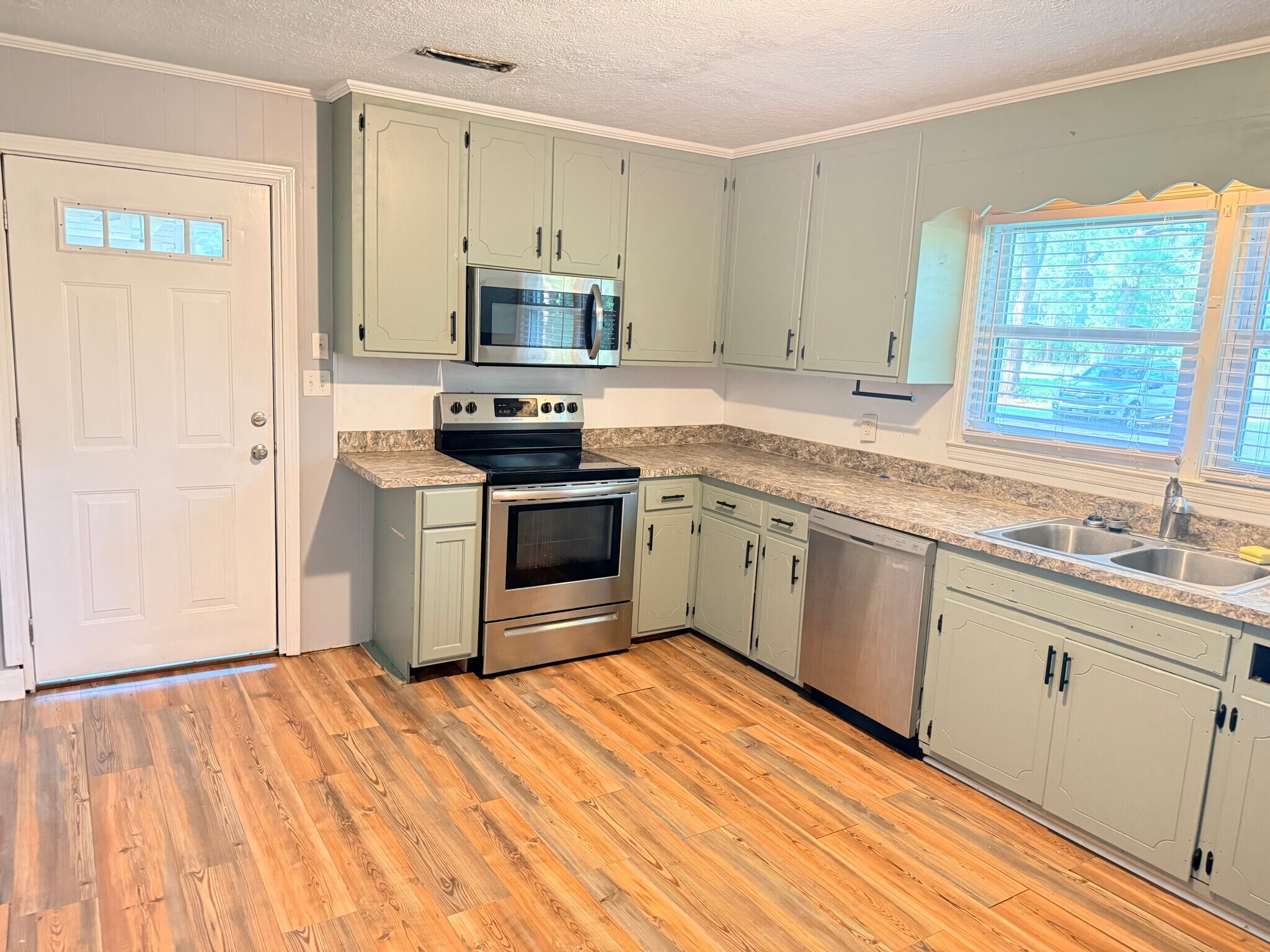 Building Photo - 3781 US-501