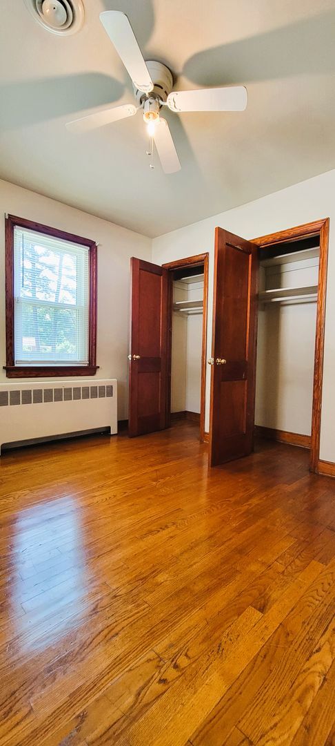 Building Photo - Brick ranch in Southside with large privat...