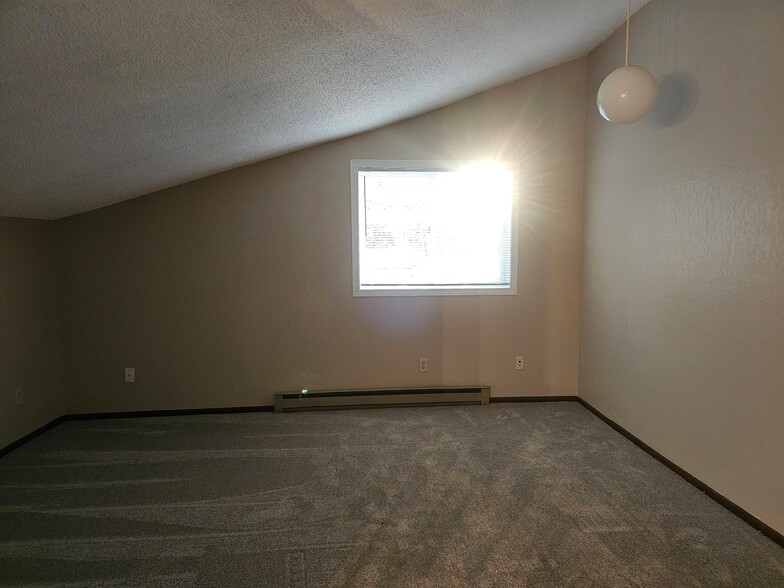 Building Photo - 138 N Agency St