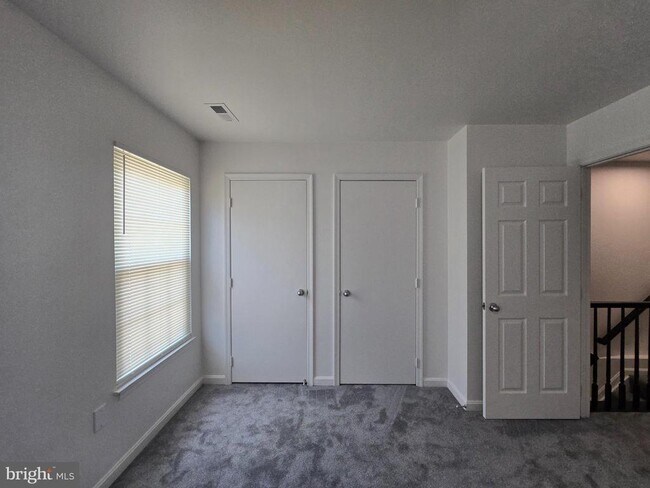 Building Photo - 8839 Ritchboro Rd