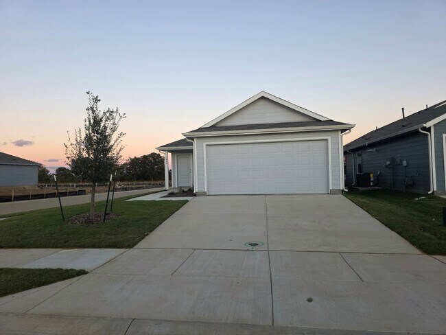 Building Photo - 3040 Burmese St