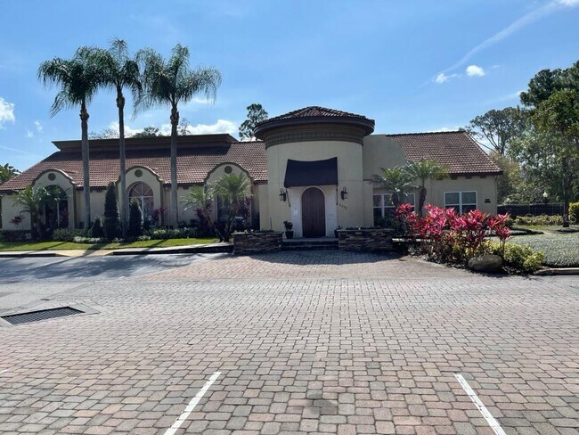 Building Photo - 5164 Conroy Rd