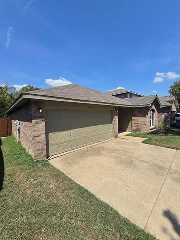 Building Photo - 1359 Cleardale Dr