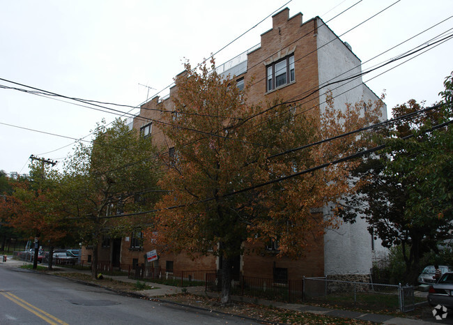 Building Photo - Van Cortlandt Park Apartments