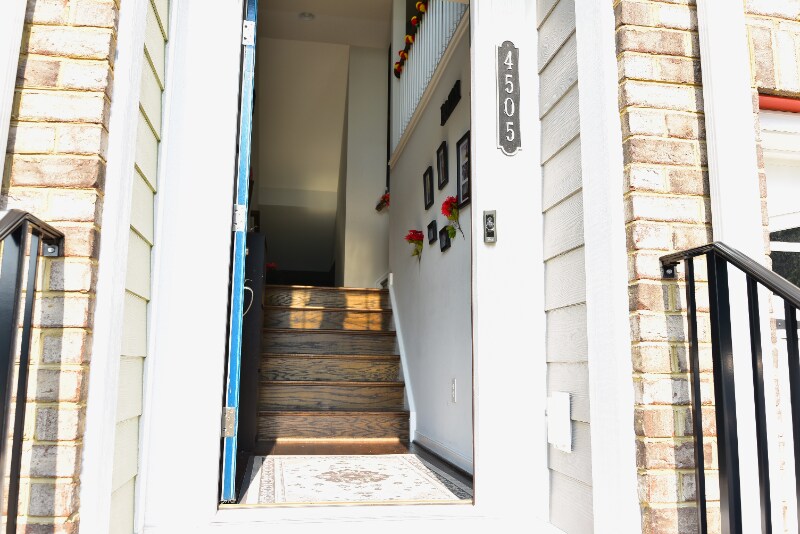 Building Photo - 4505 Hayloft Ct
