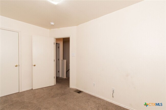 Building Photo - 4303 Alan Kent Dr