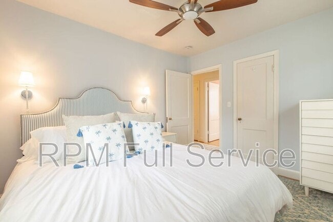 Building Photo - 2602 Acklen Ave